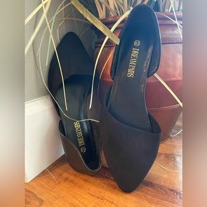 Black dress slides